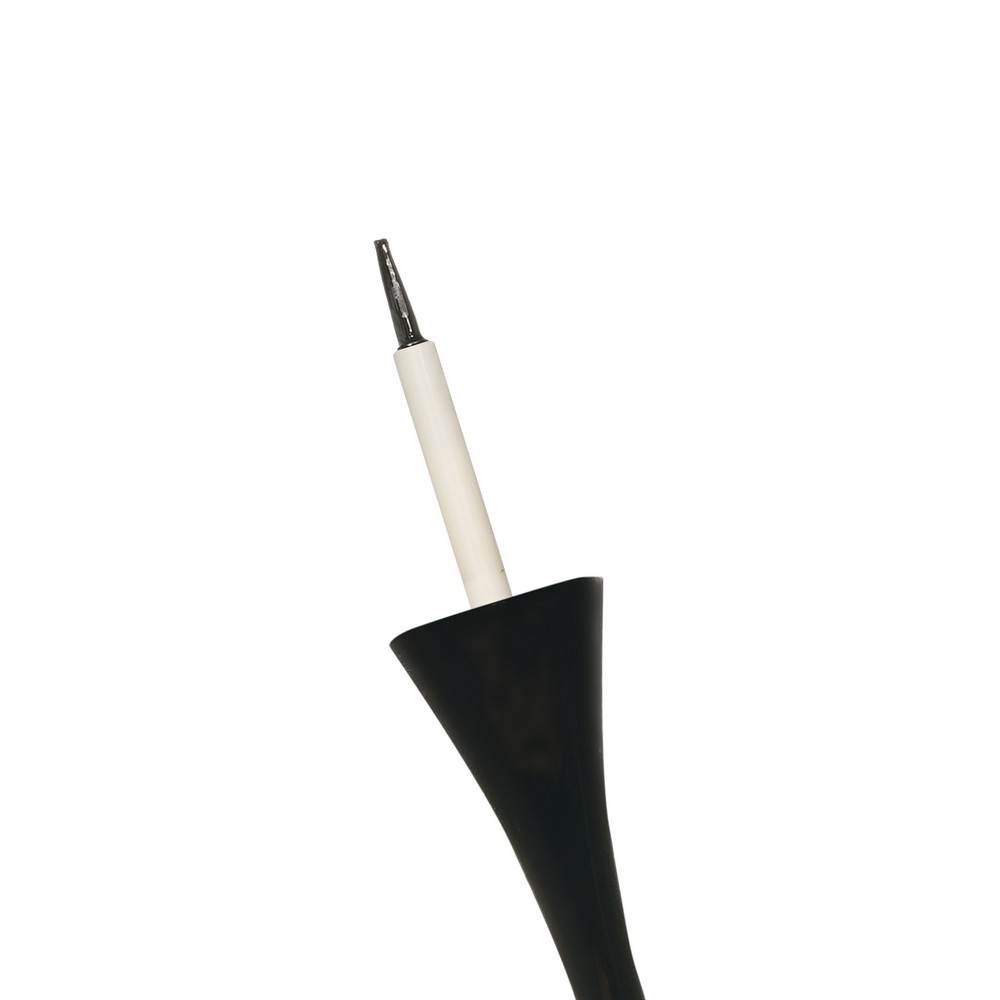 Подводка для век с кисточкой BeYoung Perfect Line 01 6,8мл. Фото 4.