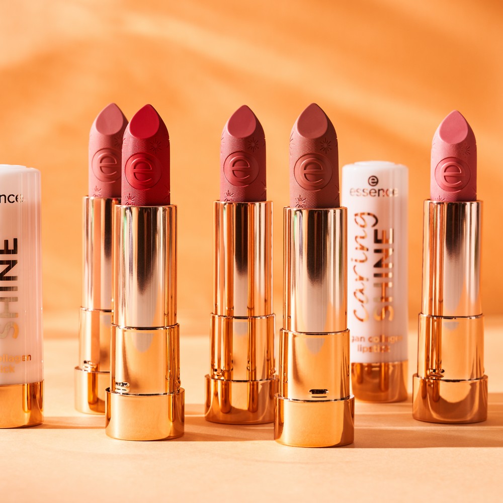 Помада для губ Essence Caring Shine vegan collagen 203 3,5г. Фото 6.