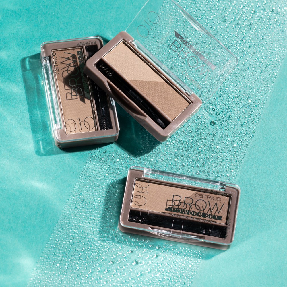 Водостойкая пудра для бровей в наборе Catrice Brow Powder Set waterproof 010 4г. Фото 4.