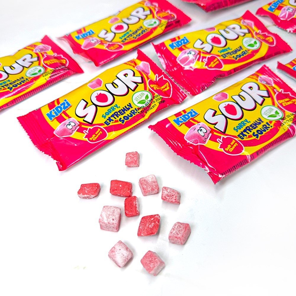 Кислые лукум конфетки со вкусом клубники Kidzi 20г. Фото 3.