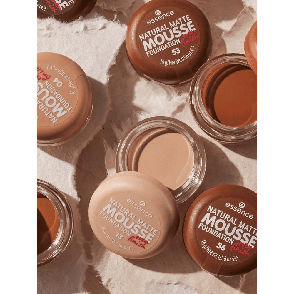 Тональная основа мусс для лица Essence Natural matte mousse 15 16г. Фото 5.