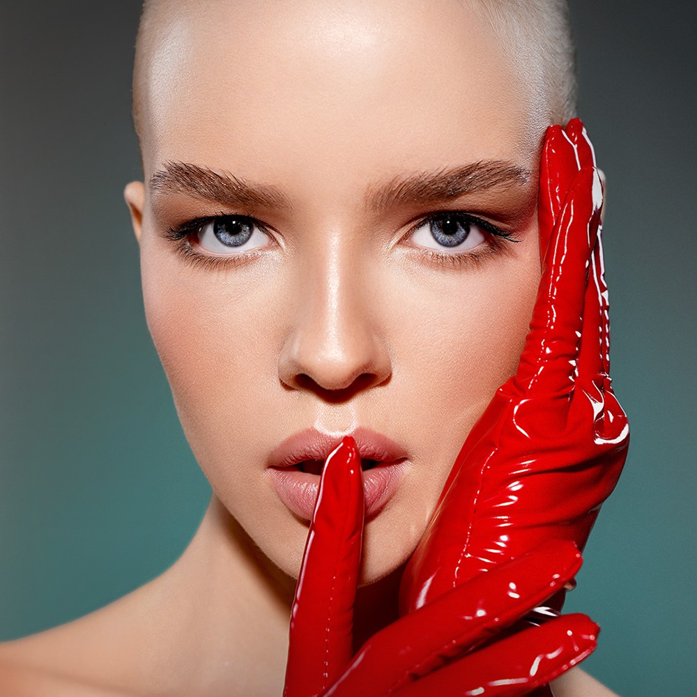 Гель - ламинатор для бровей суперсильной фиксации Luxvisage Brow Laminator Extreme Fix 24h waterproof 4,2г. Фото 6.