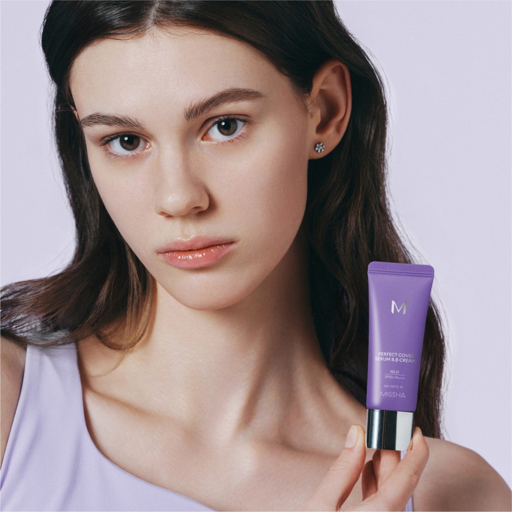 Тональный BB крем для лица Missha M Perfect Cover Serum с антивозрастной сывороткой SPF 50+ 21 20мл. Фото 10.