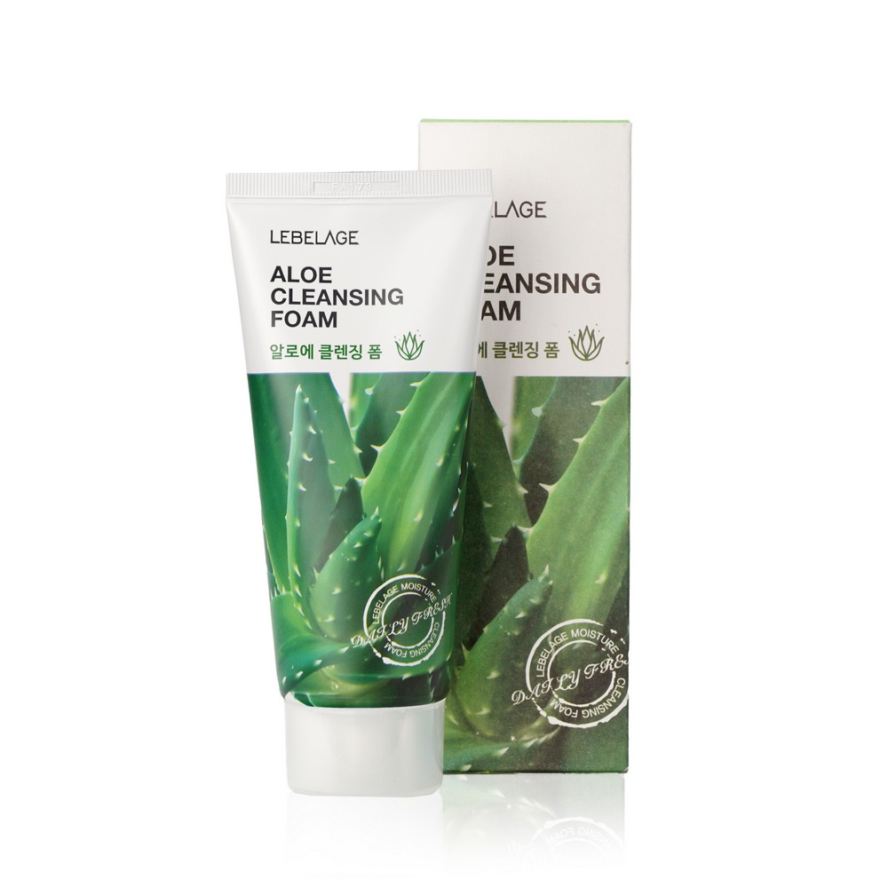 Очищающая пенка для умывания Lebelage с экстрактом алоэ вера 100мл. Фото 1.