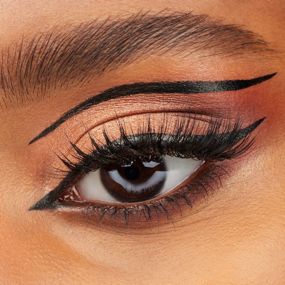 Накладные ресницы Essence Lash Like A Boss 02. Фото 8.