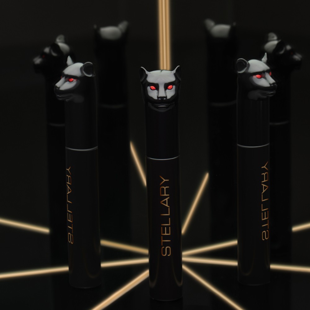 Тушь для ресниц с эффектом объёма и разделения Stellary Panther Black Volume mascara 01 10мл. Фото 3.