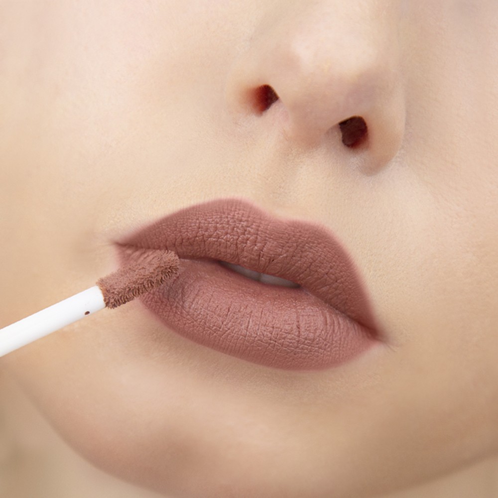 Блеск для губ Luxvisage Pin-Up 37 , 5г. Фото 4.