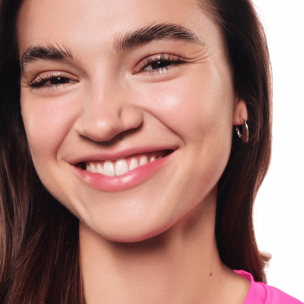 Фиксирующая пудра для лица с эффектом сияния Essence All about soft glow! 8г. Фото 4.
