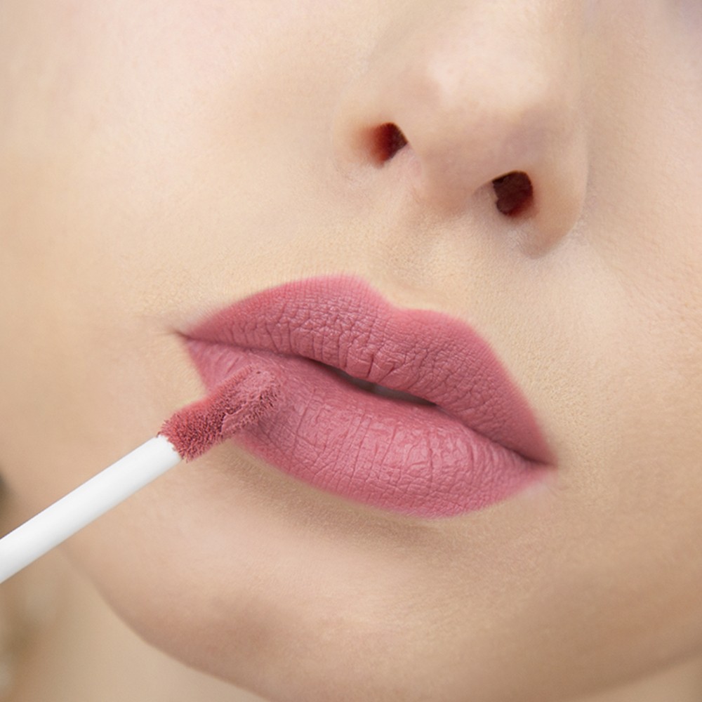 Матовый блеск для губ Luxvisage Pin-Up 19 Пыльная роза 5г. Фото 5.