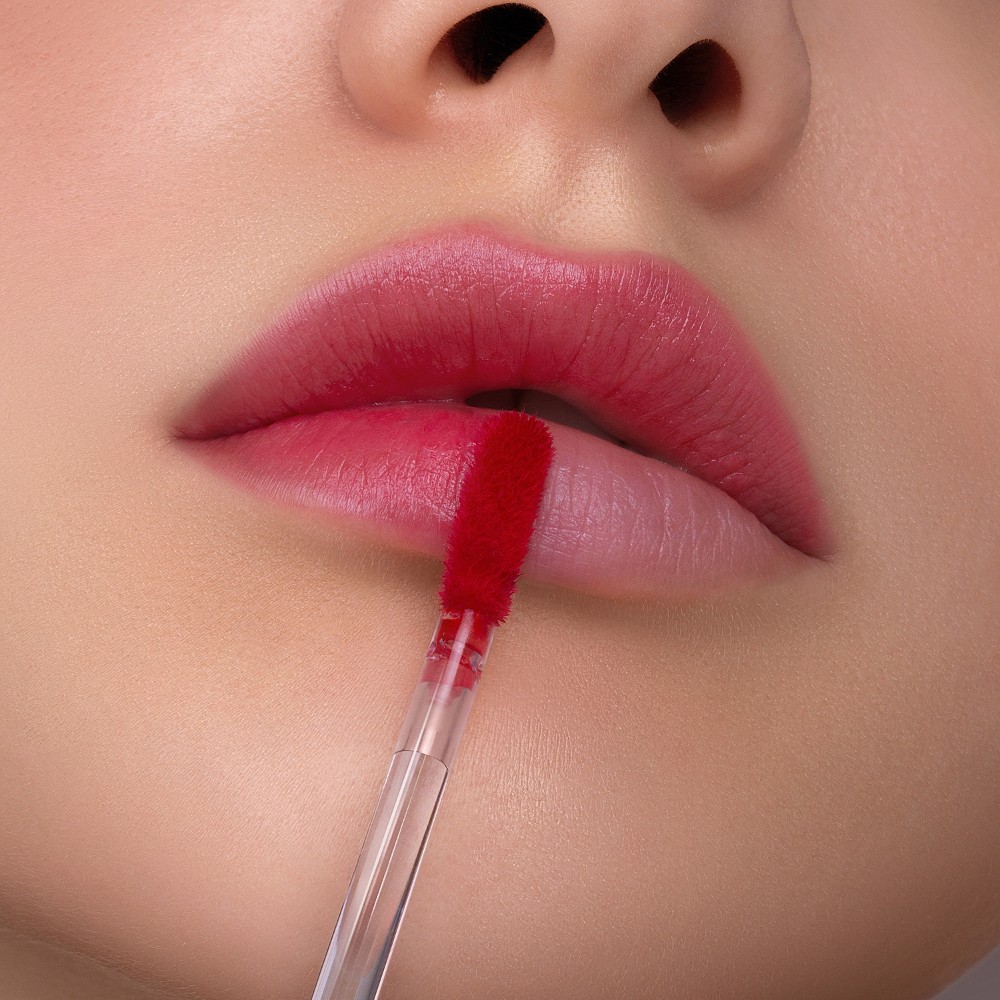 Тинт для губ Luxvisage Lip Tint Aqua Gel 02 , Sexy red , 3,4мл. Фото 4.