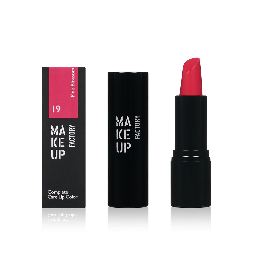 Помада для губ Make Up Factory Complete Care Lip Color 19 4г. Фото 1.