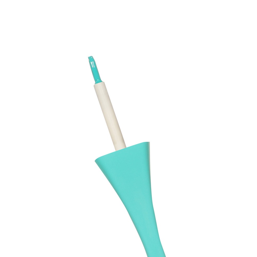 Подводка для век с кисточкой BeYoung Perfect Line 04 6,8мл. Фото 4.