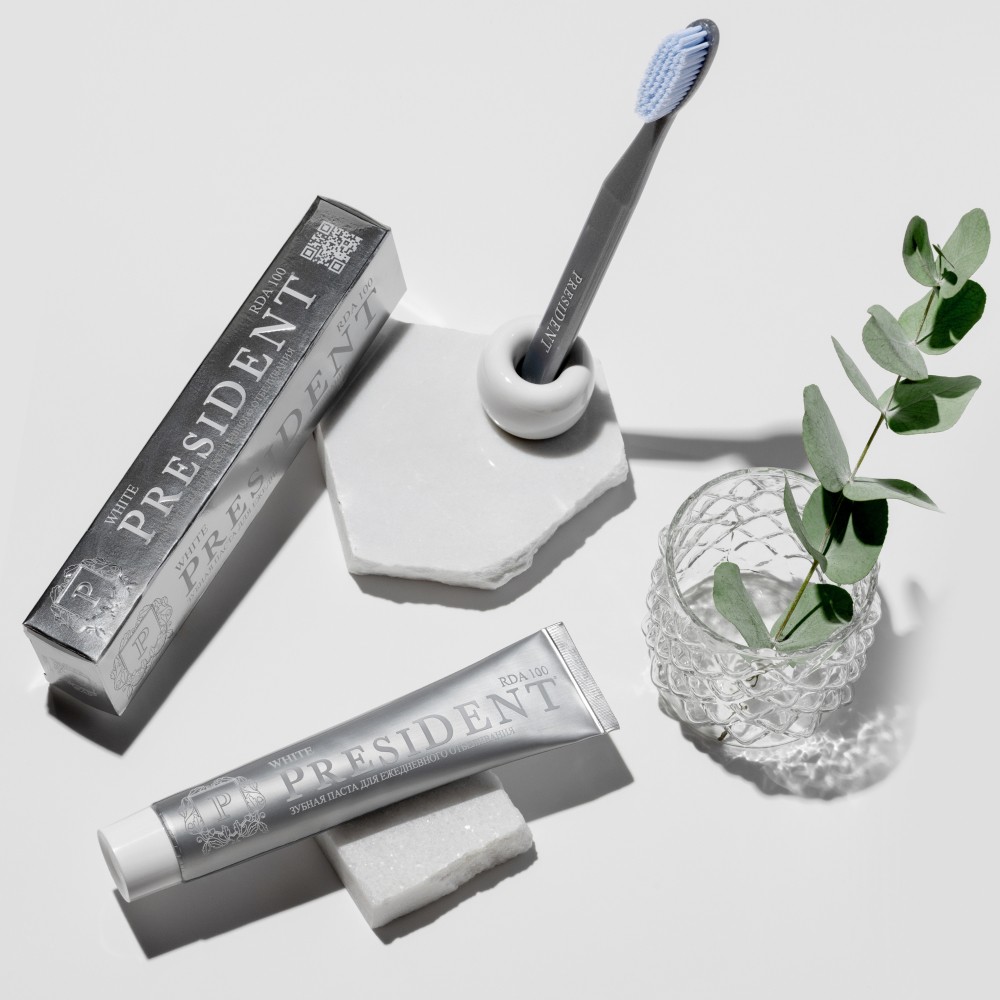 Отбеливающая зубная паста PresiDENT White 75мл. Фото 10.