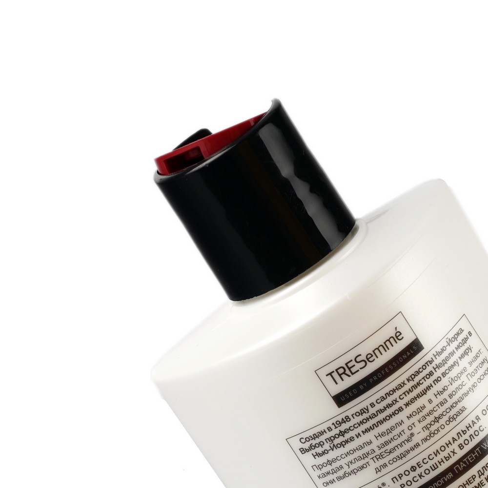 Разглаживающий кондиционер для волос Тресемме Keratin Smooth с кератином и маслом марулы 400мл. Фото 4.