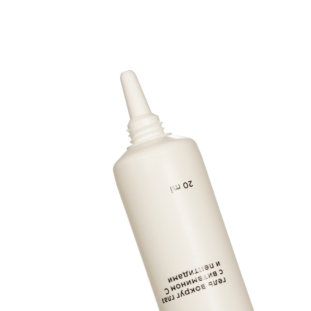 Гель для кожи вокруг глаз с витамином C и пептидами Likato Professional Awake Eye Gel 20мл. Фото 6.