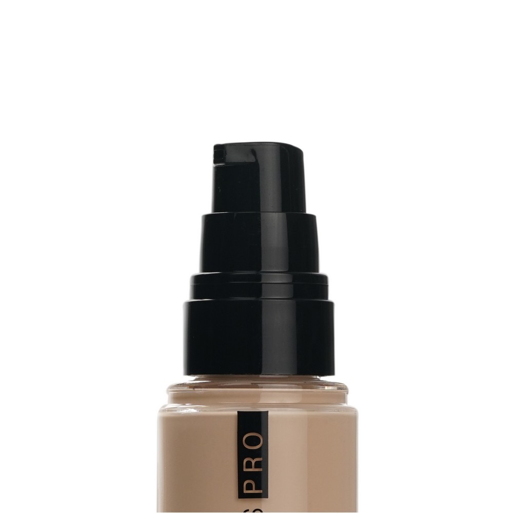 Тональный крем для лица Relouis PRO Non-Transfer Foundation 20 , 33г. Фото 3.