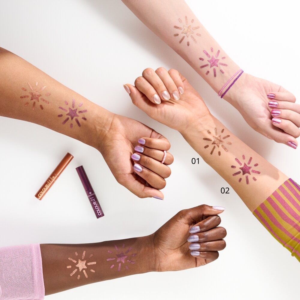 Подводка для век с эффектом металлик Essence Colour it! metallic liquid eyeliner 02 3мл. Фото 4.